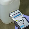 Identify Contents Through Containers Via a Vaya Handheld Raman Spectrometer